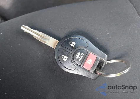 2014 Nissan Versa 1.6 Sv z USA, uszkodzony, nr VIN 3N1CN7AP8EL827406